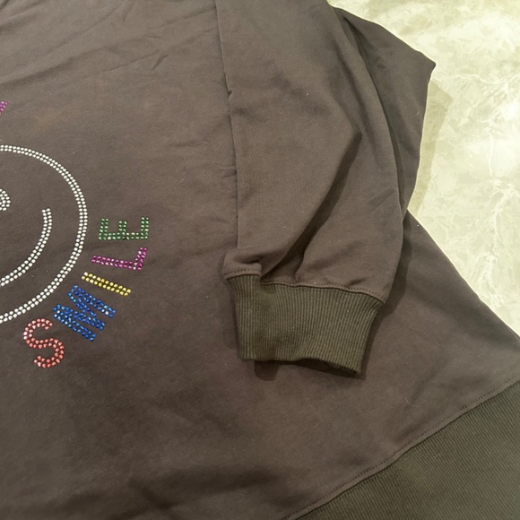 Happy Smile Rhinestone Crewneck - Picture 6 of 6